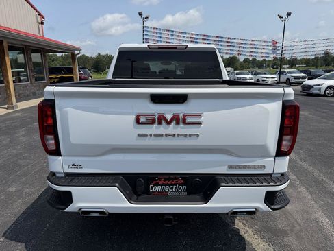 Used 2024 GMC Sierra 1500 Elevation w/ X31 Off-Road Package AWD/4WD image 5