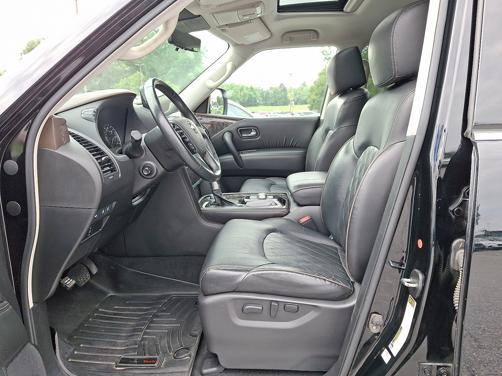 Used 2021 Nissan Armada Platinum w/ Captain's Chairs Package AWD/4WD image 15