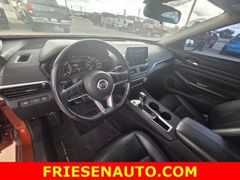 Used 2022 Nissan Altima 2.5 SR image 15