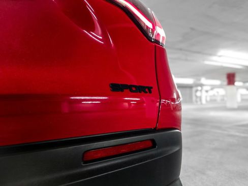 Used 2024 Honda HR-V Sport image 10