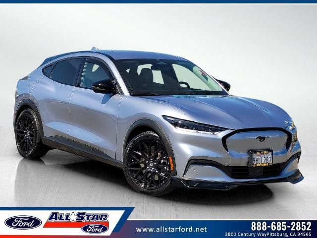 Certified 2022 Ford Mustang Mach-E Select RWD image 1