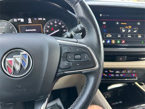 Used 2023 Buick Envision Avenir image 22