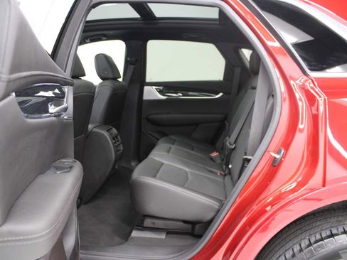 Certified 2023 Cadillac XT5 Premium Luxury image 37