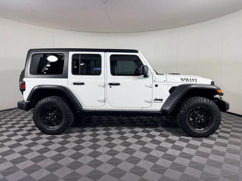 Used 2024 Jeep Wrangler Unlimited Sport AWD/4WD image 7