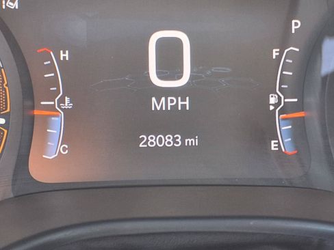 Used 2025 Jeep Compass Limited AWD/4WD image 12