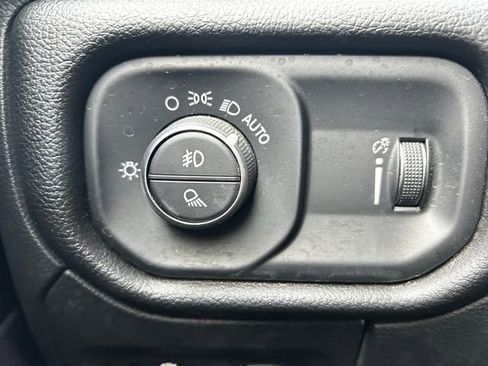 Used 2025 RAM 1500 Big Horn image 18