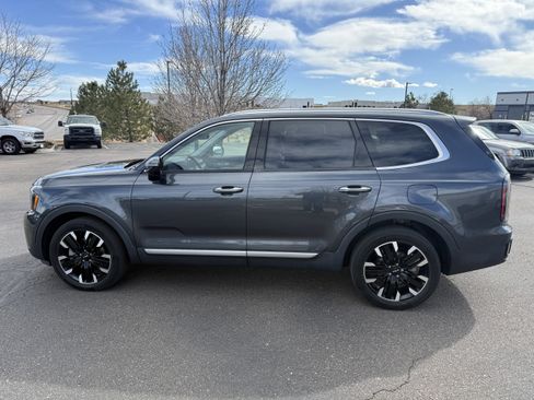 Used 2023 Kia Telluride SX image 4