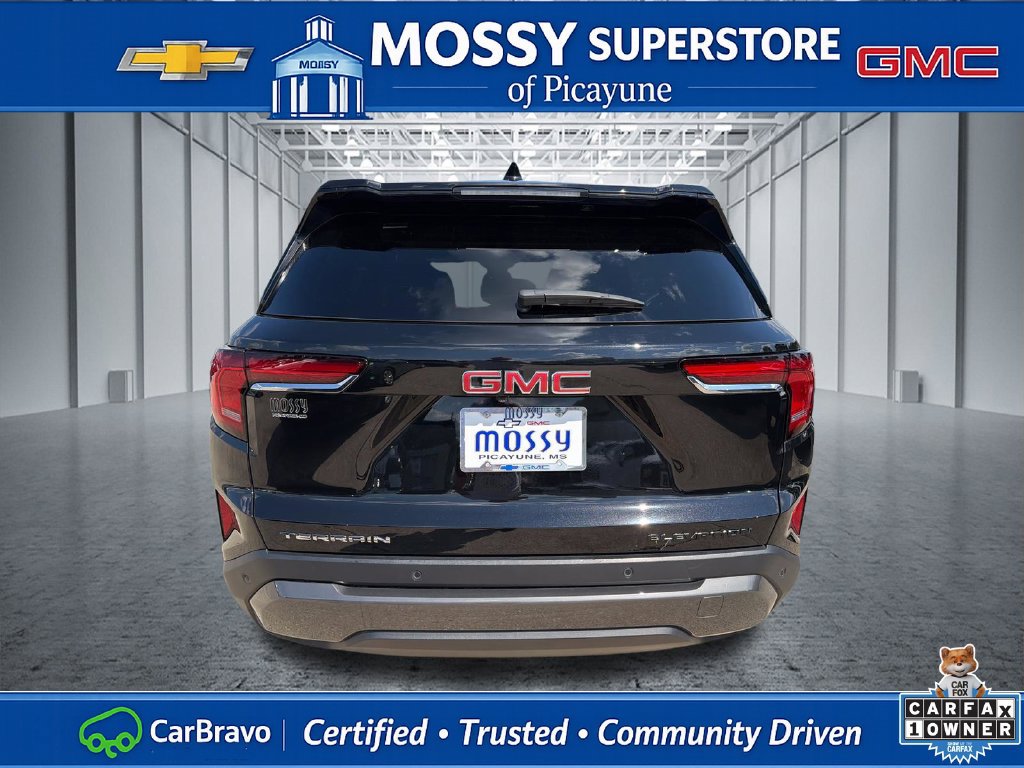 Certified 2026 GMC Terrain Elevation FWD image 5