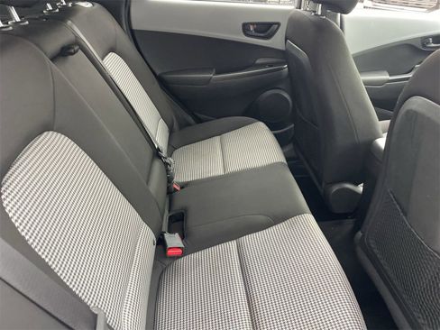 Used 2020 Hyundai Kona SEL image 12