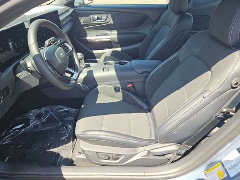 New 2025 Ford Mustang Coupe image 12