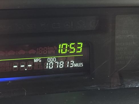 Used 2012 Toyota Prius V Two FWD image 22