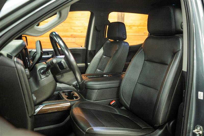Used 2022 Chevrolet Silverado 1500 LT Trail Boss w/ LT Trail Boss Premium Package AWD/4WD image 9
