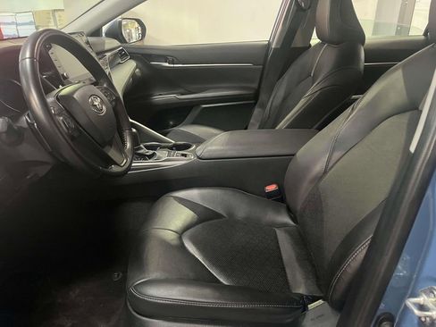 Used 2023 Toyota Camry XSE image 16