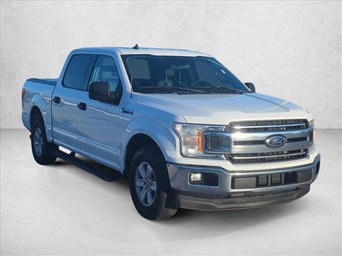 Used 2020 Ford F150 XLT image 3