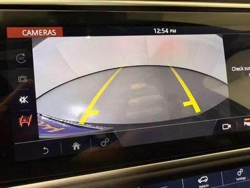 Used 2021 Land Rover Range Rover Westminster Edition image 30