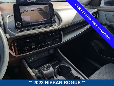 Used 2023 Nissan Rogue SV FWD image 30