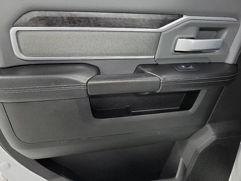Used 2022 RAM 2500 Big Horn image 10