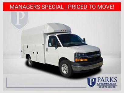 New 2025 Chevrolet Express 3500 w/ Power Convenience Package