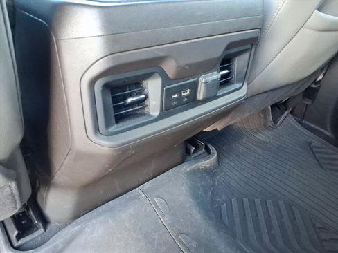 Used 2021 Chevrolet Silverado 1500 LT Trail Boss w/ Convenience Package II image 18