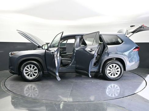 Used 2025 Toyota Grand Highlander AWD image 43