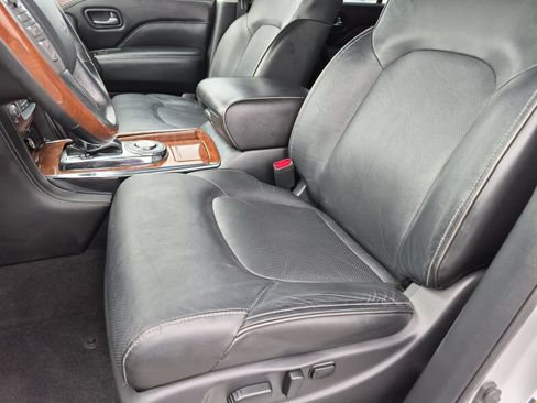 Used 2019 INFINITI QX80 Luxe w/ All-Season Package RWD image 14