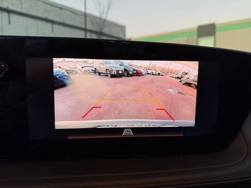 Used 2025 Buick Encore GX Preferred image 17