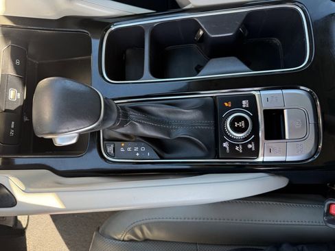 Used 2020 Kia Telluride S image 22