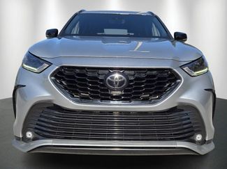 Used 2021 Toyota Highlander XSE video 2