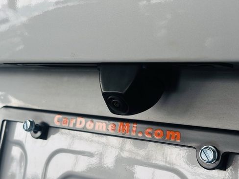 Used 2025 Ford Escape ST-Line Select AWD/4WD image 10