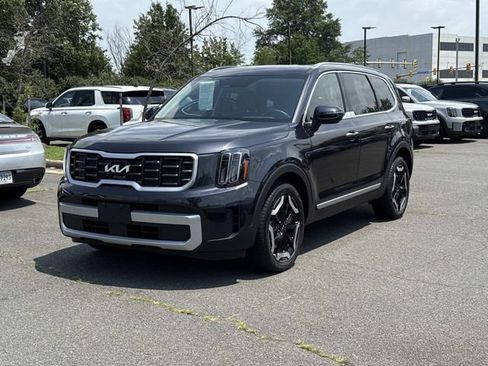Used 2025 Kia Telluride S AWD/4WD image 5