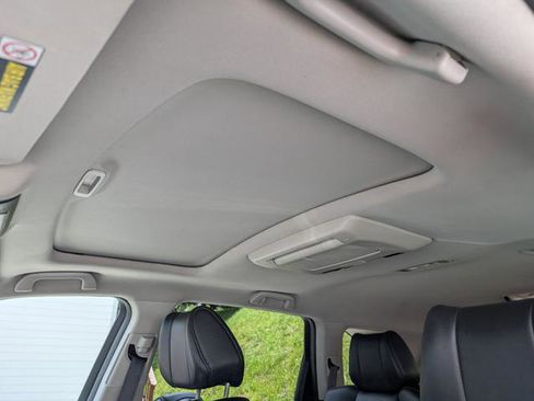 Used 2010 Acura MDX w/ Technology & Entertainment AWD/4WD image 7