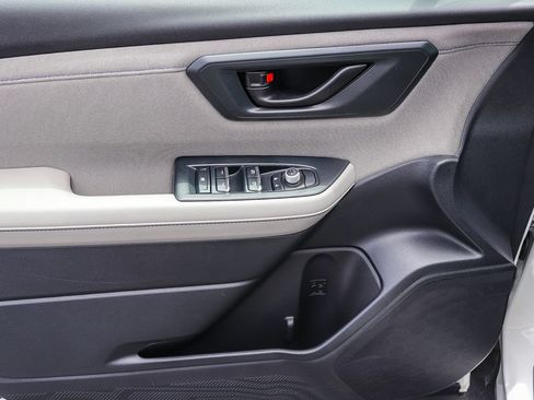 Certified 2025 Subaru Forester Premium AWD/4WD image 24