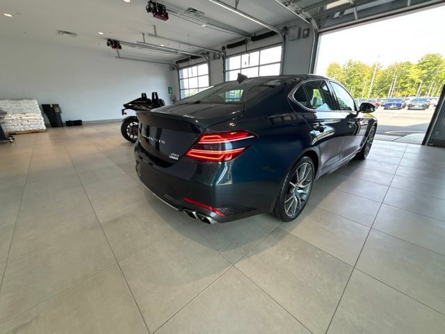 Used 2023 Genesis G70 2.0T AWD/4WD image 3