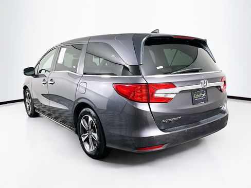 Used 2019 Honda Odyssey Touring image 5