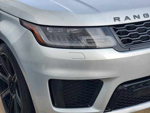 Used 2020 Land Rover Range Rover Sport HST image 7