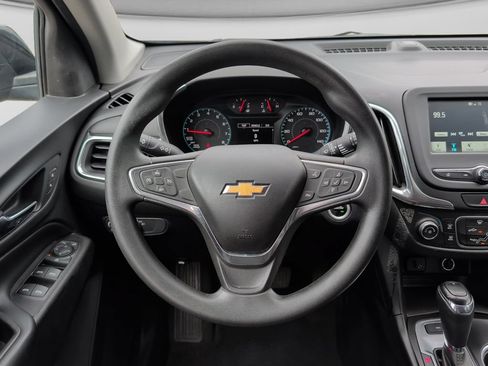 Used 2018 Chevrolet Equinox LT AWD/4WD image 11