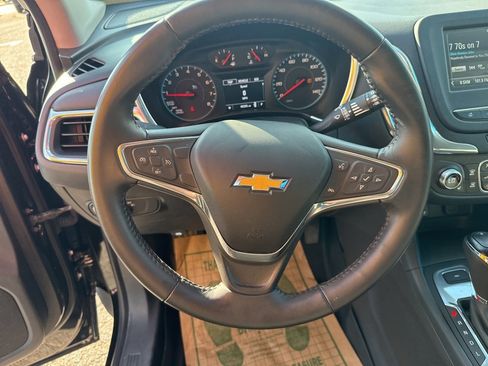 Used 2018 Chevrolet Equinox LT image 22