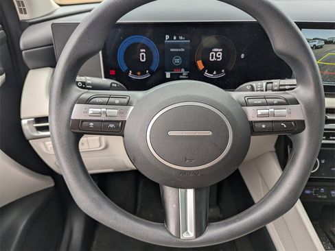 Certified 2025 Hyundai Tucson SEL image 21