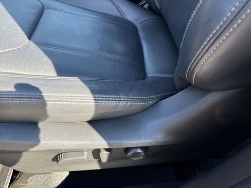 Used 2023 Subaru Forester Limited image 13