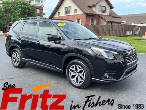 Used 2022 Subaru Forester Premium AWD/4WD image 1