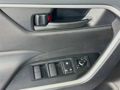 Certified 2025 Toyota RAV4 LE image 17