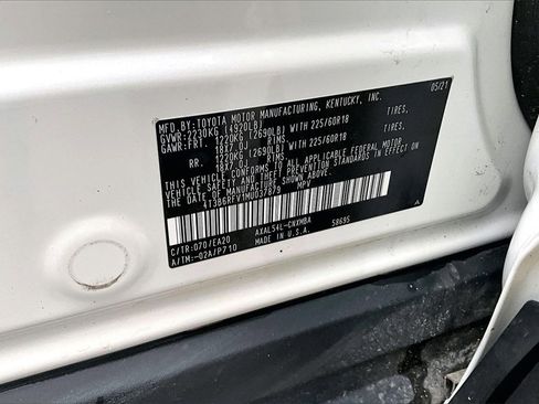 Used 2021 Toyota RAV4 XLE Premium image 35