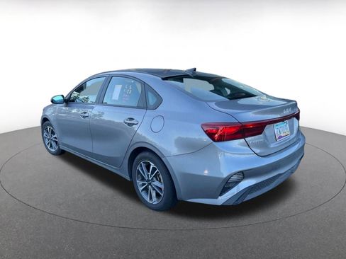 Used 2023 Kia Forte LXS image 5