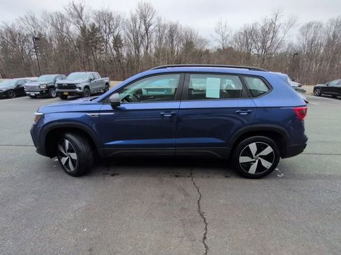 Used 2024 Volkswagen Taos S image 2