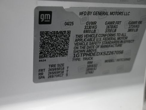 Used 2025 GMC Sierra 1500 SLT RWD image 22