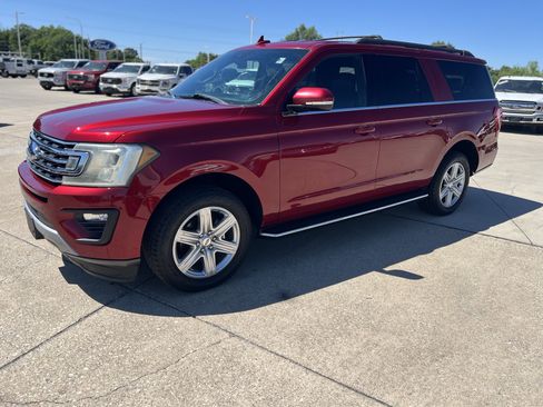 Used 2019 Ford Expedition Max XLT w/ Equipment Group 202A RWD image 9