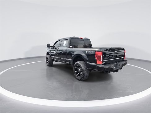 Used 2021 Ford F250 Lariat image 6