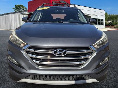 Used 2017 Hyundai Tucson Limited w/ Cargo Package image 8