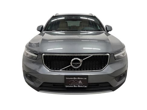 Used 2019 Volvo XC40 T5 Momentum AWD/4WD image 8