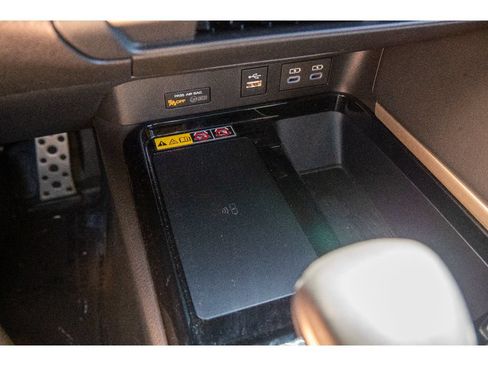 Used 2025 Toyota Camry XSE w/ Premium Plus Package AWD/4WD image 24